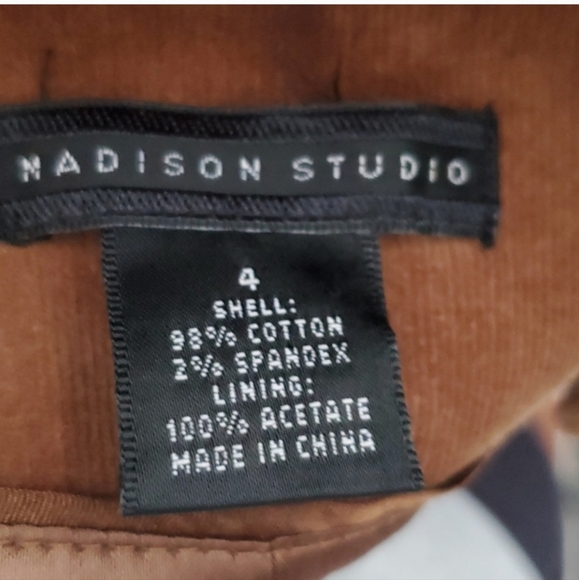 Madison Studio 2 Piece Embroidered Trim Skirt Set - Picture 10 of 13